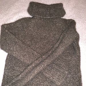 Abercrombie and Fitch turtle neck